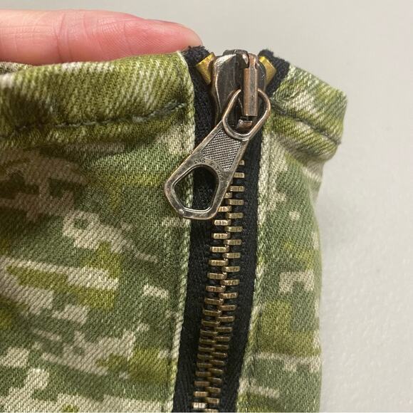 Rag & Bone For Intermix Camo Army Pant Skinny Jeans Zip Side Green Pockets Sz 26 - Picture 7 of 8